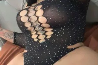 Available to please you 24/7 in your fantasies😍 - Image 1