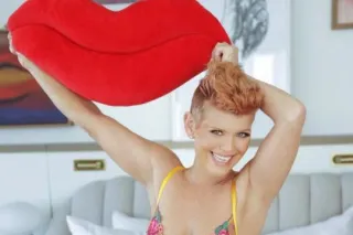 Kinky 💦 Sexy 💋Fit AF MILF 💦 ROCK hard BODY! LAST DAY! - Image 2